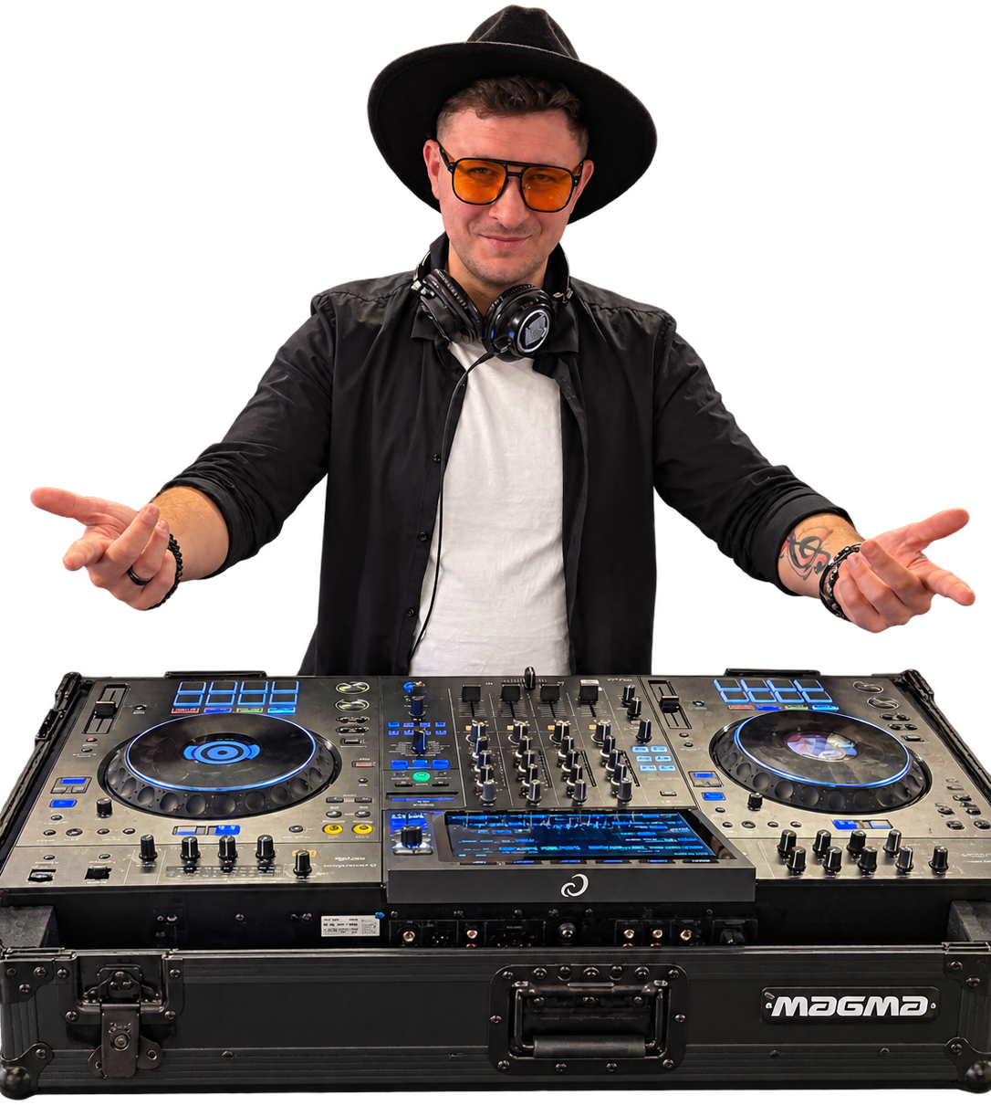 DJ Patrik u pultu